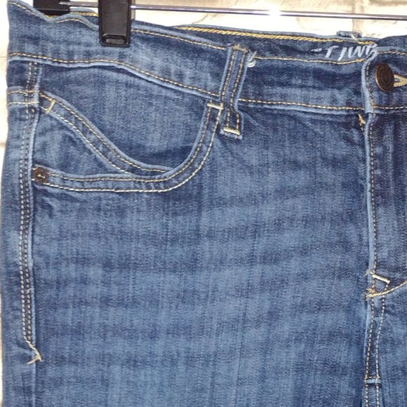 Old navy/Diva Ladie's skinny stretch jeans in size 8 - Picture 6 of 13